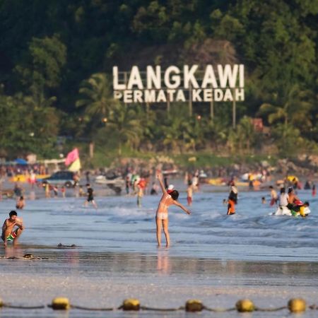 Lagenda Resthouse Cenang Beach Pantai Cenang (Langkawi) Exterior foto